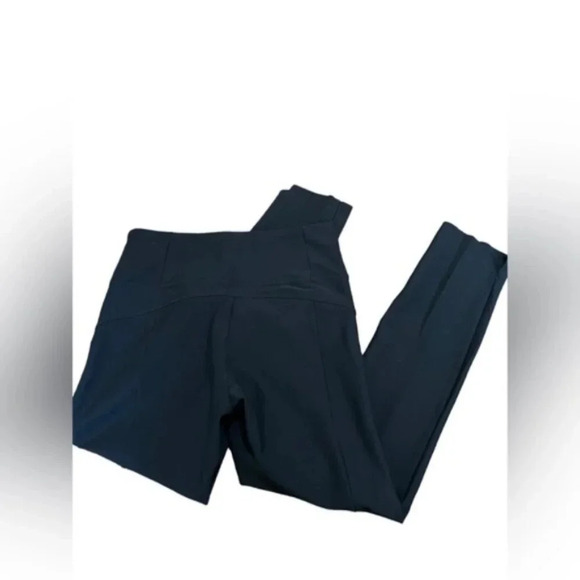 ATHLETA BLACK STELLAR CROP PANT - Picture 5 of 7